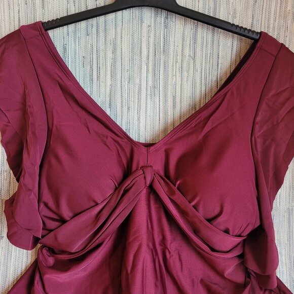 NWOT Swimwear Swimsuit One Piece Plus Size 3X Women’s Burgundy Red Layer Sleeve - Picture 7 of 9